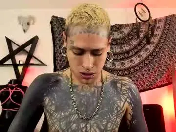 ink_u_buzz — CUMSHOW pvt open! #tattoo #uncut #gay #goth #smoke [777 tokens remaining]