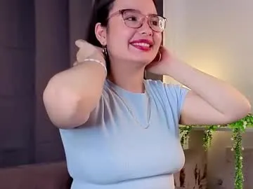 iralascola — Glad to see you here in my room ^^  Goal  -Mash boobs on bra <3 #natural #new #teen #cute #18 [9 tokens remaining]