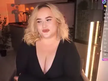irena_barr18 — wanna talk ?  #curvy  #femdom #cuckold  #submissive  #bbw [3333 tokens remaining]