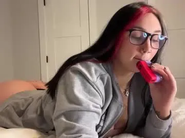 iveyjade33 — flash tits [318 tokens remaining]