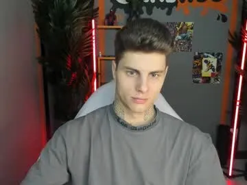 jack__wan — Let's enjoy each other? #lovense #smoke #alpha #tattoo #pvt