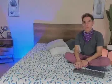 jack_wesker — GOAL: a blowjob to brian [333 tokens remaining] What better than two cocks? You can make us hard with your tips  #gay #latino #skinny #feet #anal
