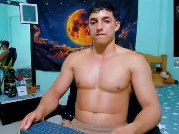 jacob_black21 — I'm waiting to you, lets go, we plays together? #flexible #lovense #dance #horny #fitness