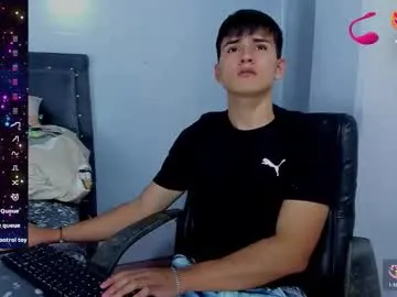 jacobb_lee — CUM // LOVENSE ON // #cum #lovense #muscle #18 #teen [952 tokens remaining]