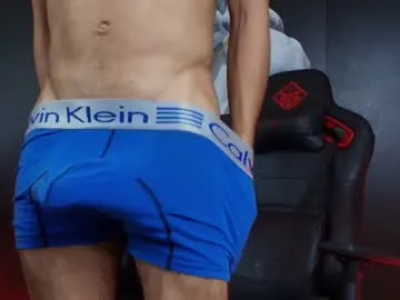 jakemoxley — Latino does not know why the cock expels a white liquid #latino #skinny #sexting  #muscle  [999 tokens remaining]