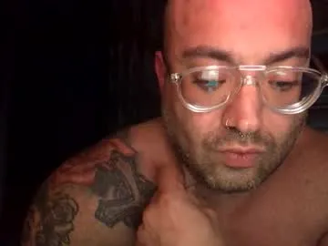 jamie19905 — Looking for couples or females in Illinois to make content  #ass #cock #cum #cut #muscles