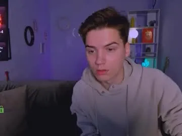 jasper_deeper — GOAL: kiss [23 tokens remaining] Welcome to my room! #sex #bj #young #jerkof #ass