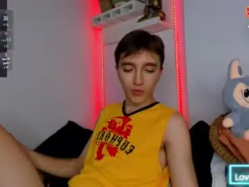jeremy_salvatore_ — remove garment [120 tokens left] #18 #bigcock #twink #young #feet