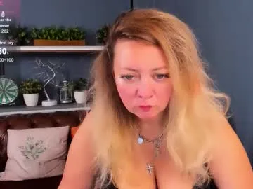 jessica_foxie — GOAL: Cum show [384 tokens remaining] Fav vibe 10 30 40 #mature #milf #bigboobs #curvy #bigass