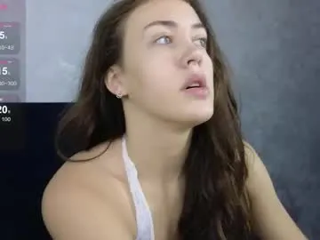 jessicayooung — GOAL: Remove your pants  [99 tokens remaining] Welcome to my room! It's my first day here  #18 #new #skinny