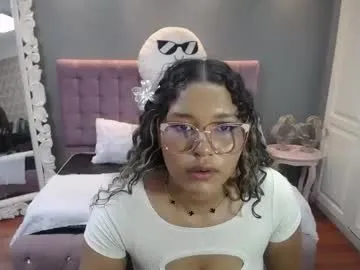 jimena_bell — GOAL: Sexy Dance [30 tokens remaining] Welcome to my room! #feet #ebony #bigboobs #young #new