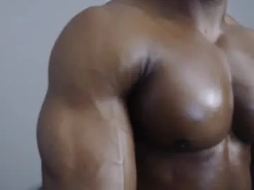 johnnydolce50 — WORSHIP THE MASTER!! #muscle  #master #slave #findom [Tip in ascending order from 1 to 99. Next tip needed: 1]