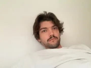 just_a_guy_with_a_big_cock — Freechat on Chaturbate