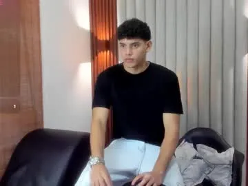justin_mack — EXCERCISE NAKED [198 tokens left] cum explosion in my room  #bigcock #cum #feet #lovense #latino