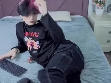 justin_twinkboy — GOAL: Make my day [6666 tokens remaining] Show cock every 25 tk #young #teen #femboy #bigcock #twink