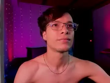 kael_owens — Welcome, make yourself comfortable and enjoy the show #bigcock #lovense #dildo #cum #twink