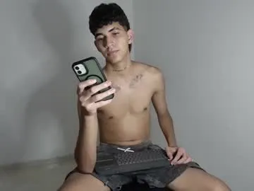 kai_lord_ — cum show #sph #cum #findom #master #latino [700 tokens remaining]