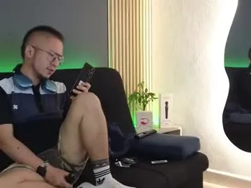 kamyan_osmad — GOAL: 10x spank is ass [30 tokens remaining] Welcome my room horny is darling  #master    #new    #cum    #feet    #bigcock