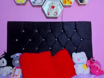 karina_smith18 —  Show Boobs  [99 tokens left]  Welcome :3 Honey #smalltits  #young  #teen #18 #cute