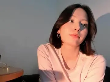 karrenerceg — Goal: paint cute lips This is my first week here and I'm very shy #new #18 #teen #nonnude #young [25 tokens remaining]