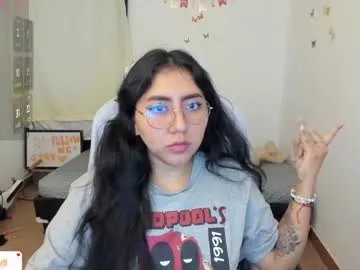 kat_ly_chan — kat_ly_chan's room #young #indian  #petite #pinay #interactivetoy #bigbutt #natural #hairypussy #curvy
