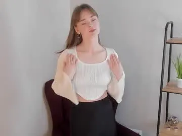 kathryn_bishop — GOAL: play with my hair + deeep eye contact [88 tokens remaining] Welcome to my room! #shy #teen #18 #young #new