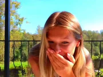 katie_dierse — GOAL: cameltoe  Hi, I'm Katie! And I missed so <3 #new #bigass  #18 #bigboobs #blonde