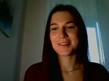 katie_foxi — Hello everyone, I will be glad if you support me on my first day, sweet kisses ##new #nonude #shy #sweet #natural [1000 tokens remaining]