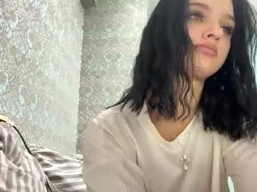 katyhannah — G: show bra + massage tits  Hi guys! I'm here #new  my name is Katy, I'm #18 #shy  #teen #young  [0 tokens remaining]