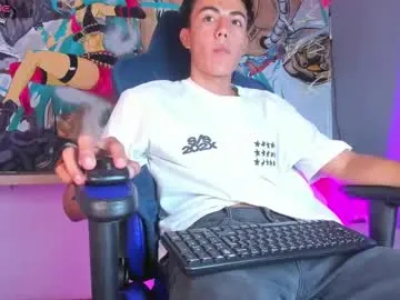 kenzo_hunter — My first CUM here  [777 tokens left] // #young #cum #latino #bigcock #new
