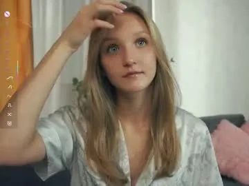 keraholman — Hello everyone Goal:For good mood^^ ^^    i'm #new here #skinny and #shy i'm #18 years old and #blonde [22 tokens remaining]