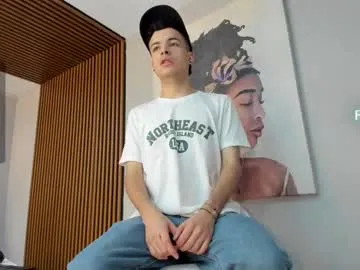kevinn_blue — GOAL: Sexy Dance [29 tokens remaining] Hey There! Enjoy with me a good moment and make me cum just for you! #new #young #bigass #cum #bigcock