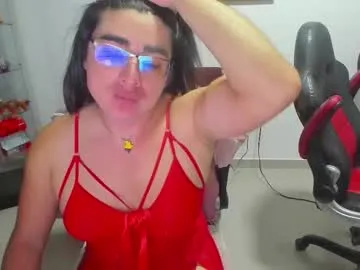 khalifa_gold — Show Tits [70 tokens remaining]