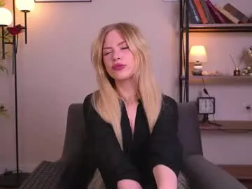 kikioopsy — GOAL: Bare my shoulder. Hello there, my first stream ever, let's start it together :D #shy #new #blonde #18 #teen [25 tokens remaining]