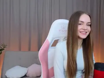 kimbeerlou — If you like my smile [222 tokens remaining]