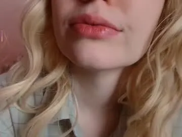 kimbrawinkle — Goal: lick my lips close to cam :3 I'm Emily and i'm #18 #blonde #cute #teen #bigboobs [8 tokens remaining]