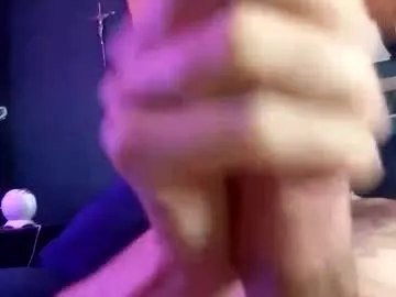 kingdaddysayless — Make me Cum  - Goal: Naked  [600 tokens left]