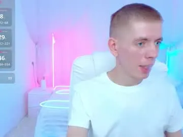 kireev_ — GOAL: Naked [188 tokens remaining] Heeeeeeeeeeey you! #lovense #anal #young #cum #bigcock