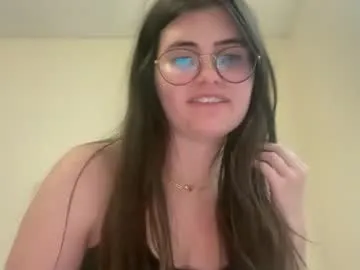 kissbriella — Freechat on Chaturbate
