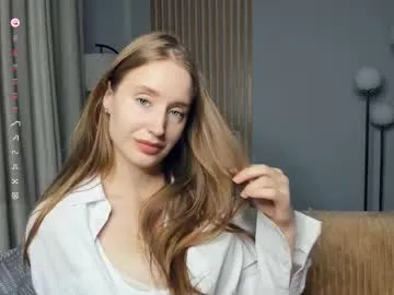 kissykarma — Goal: Open my shirt and tease you #new #18 #bigboobs #blonde #shy [35 tokens remaining]