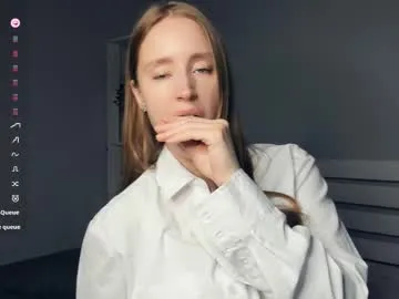 kissykarma — Goal: Open shirt and tease you  #new #18 #bigboobs #blonde #shy [45 tokens remaining]