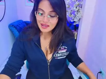 kitana_rose — GOAL: Sexy Dance [93 tokens remaining] Welcome to my room! enjoy my body and world  #feet #glasses #bigboobs #lovense #new