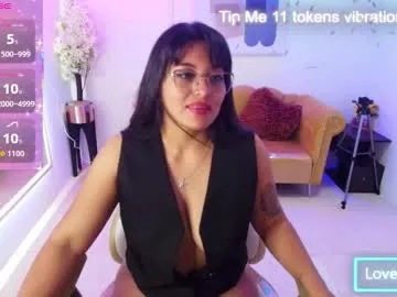kitana_rose — GOAL: Sexy Dance [99 tokens remaining] Welcome to my room! enjoy my body and world  #feet #glasses #bigboobs #lovense #new