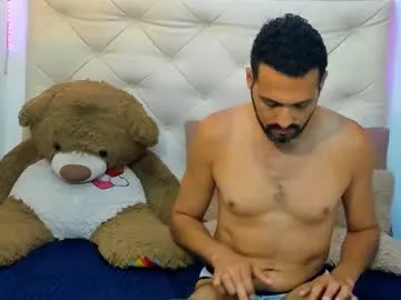 kmi_pearl — naked [200 tokens left] #latino #femboy #hairy #new #colombia