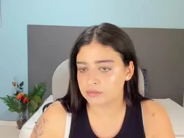 kylie_reyes — GOAL: ride dildo [333 tokens remaining] Welcome to my room! My body is your gift tonight ... Develop me slowly! #bigboobs #bbw #bigtits #hairy #natural