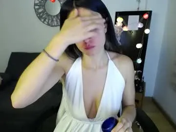la_rola_ — show boobs #anal  #bigboot #natural #latina #blonde #young #natural [200 tokens left]