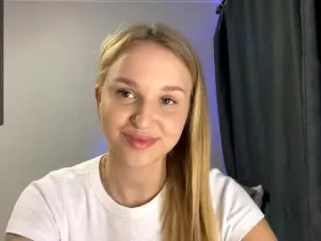 ladawndepippo — Goal massage my ass close to cam  >_<  Heeey everyone, my name is Maria im new  here, ome in and let's get to know each other #teen #18 #smalltitts #young #skinny [39 tokens remaining]
