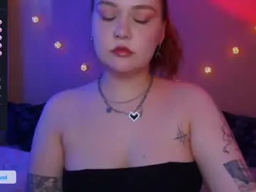 lala_loulou — NAKED <3 I look like a bitch but I'm cutie, don't worry haha #goth #curvy #redhead #natural #bigass [293 tokens remaining]