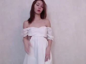 lalisa_meow246 — Nude shoulders teasing [20 tokens left] #new #18 #redhead #teen #bigbooty