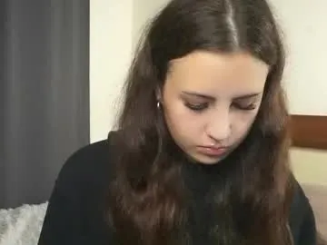 laureencadriel — Hi everyone, this is my some kind day, I hope we get along, now my goal is -  good morning #new #18 #shy #skinny #young [3 tokens remaining]